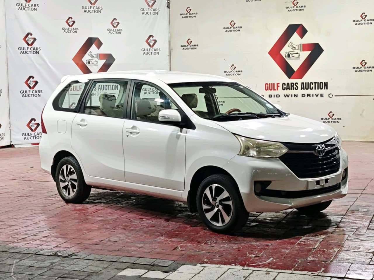 2016 TOYOTA AVANZA